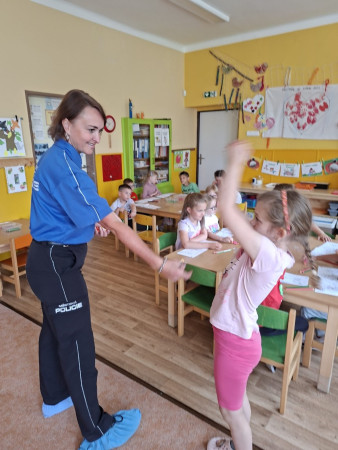 Navštívila nás paní policistka